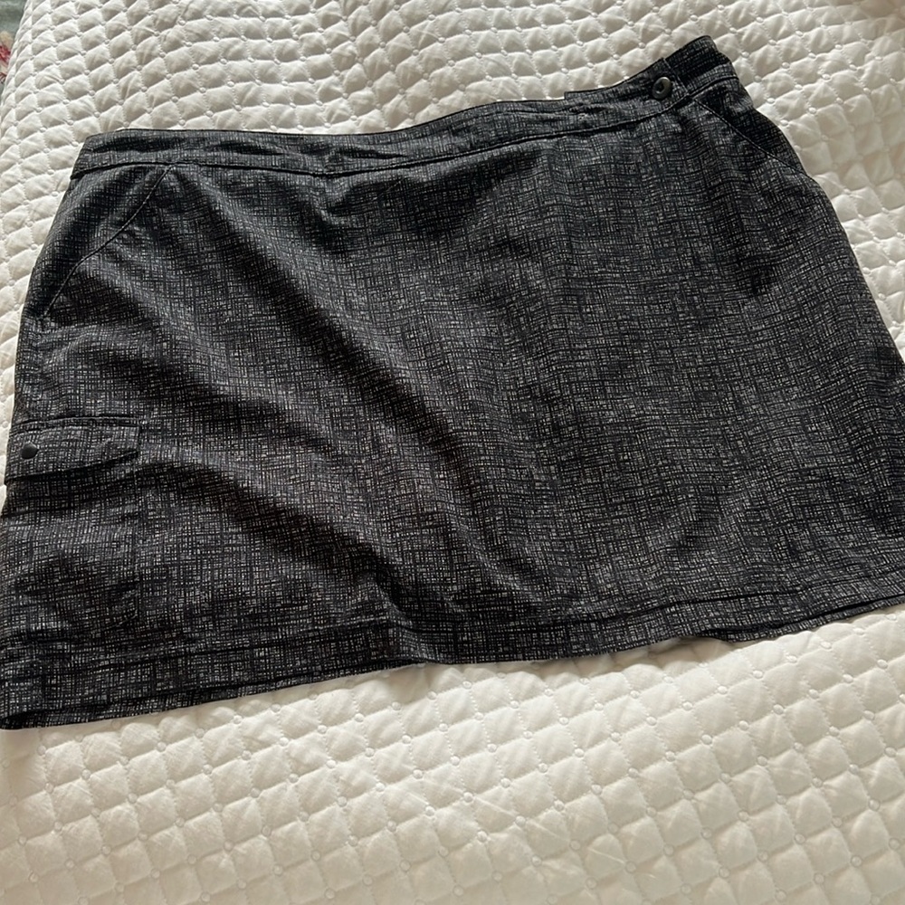 Columbia Skort
